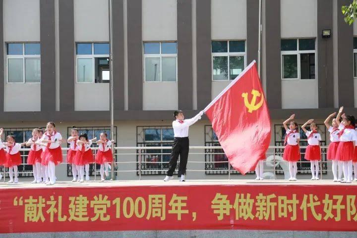 救援选美皇后